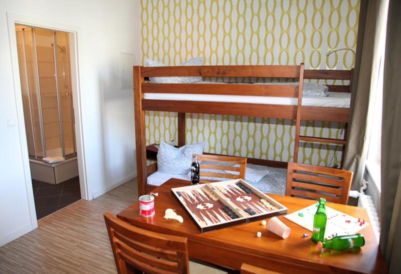 Aparthotel Main Station Hotel & Hostel