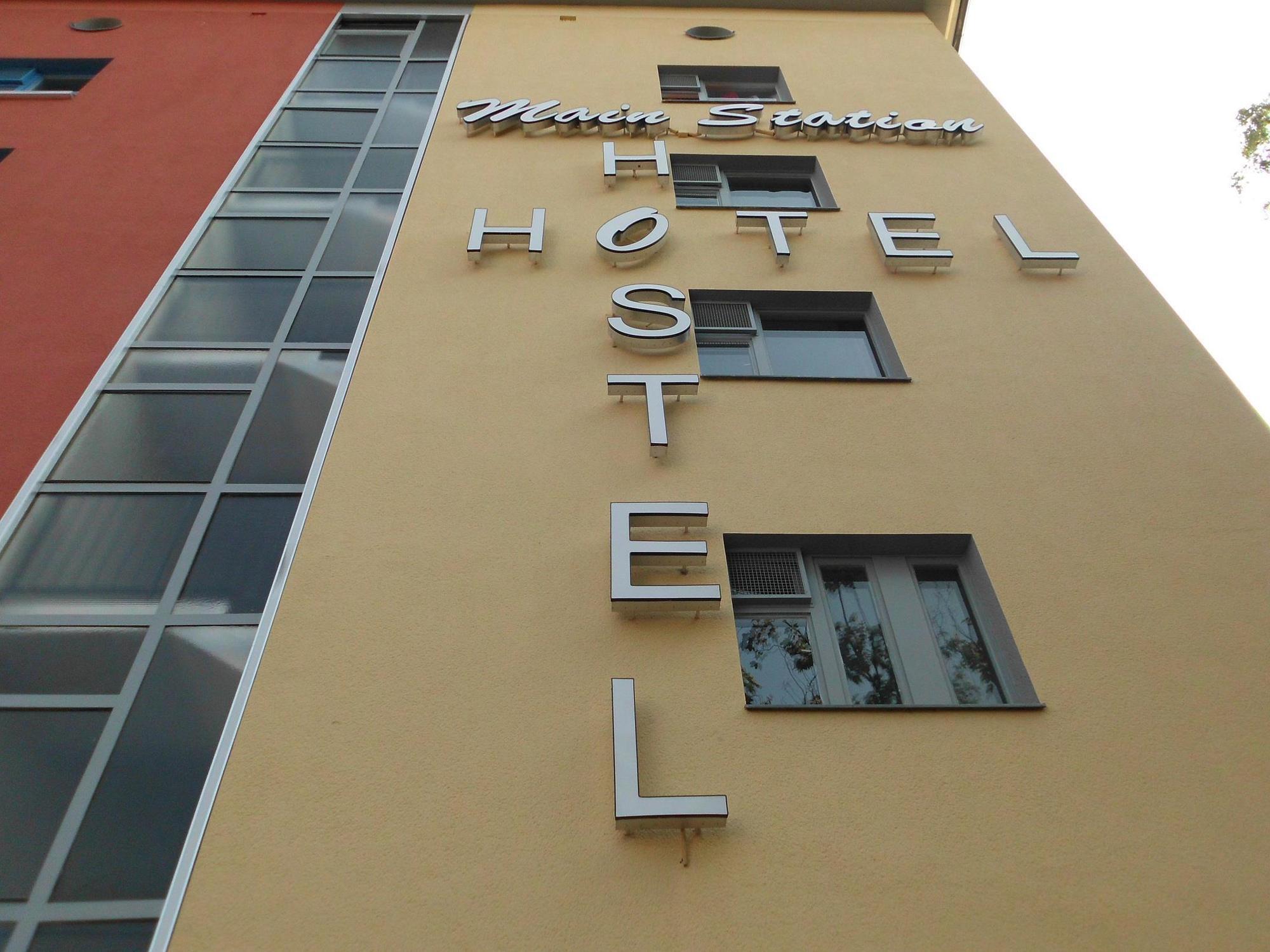 Aparthotel Main Station Hotel & Hostel 3*
